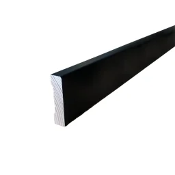 Uksepiirdeliist mänd 15x58mm 2,7m must